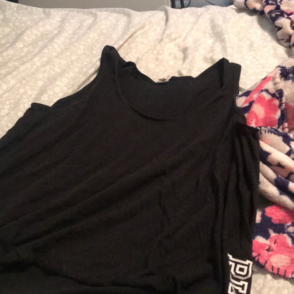 Pink tank top